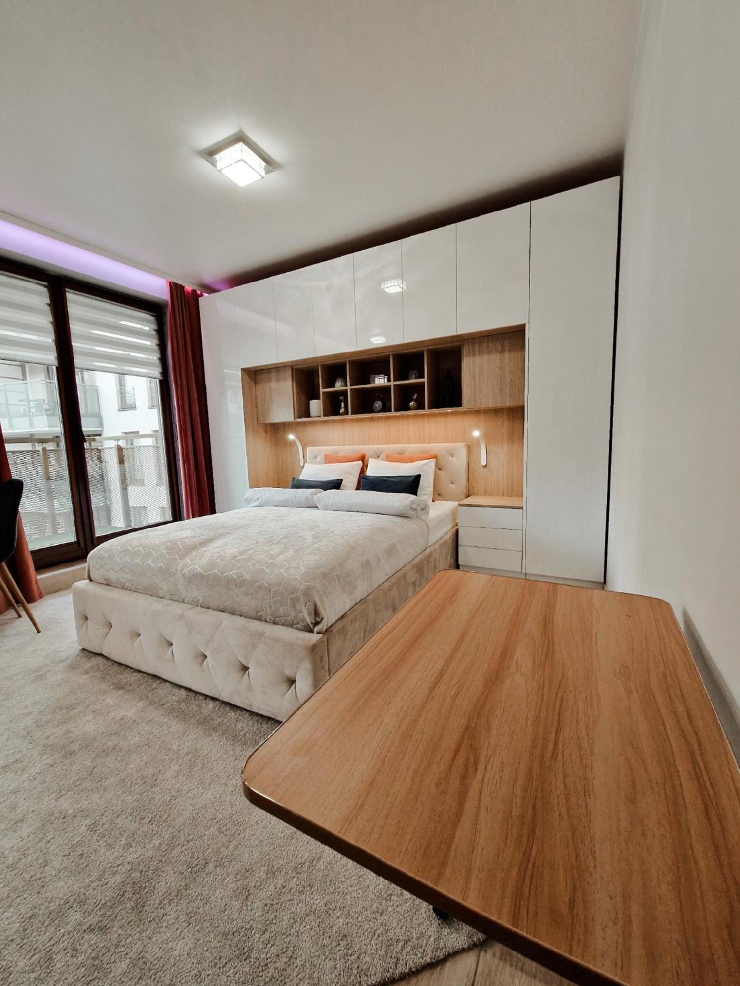 Green Terrace Centrum Apartment Wroclaw Ngoại thất bức ảnh